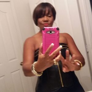 Meet your Posher, Doris